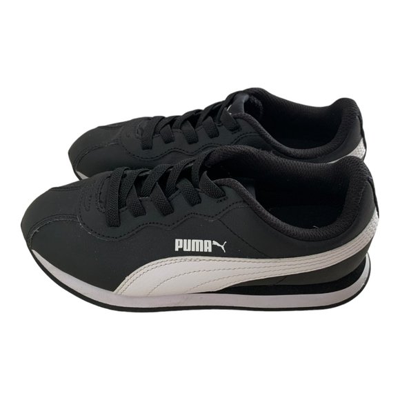 Puma black and white kids sneakers size US 3C - Picture 6 of 6